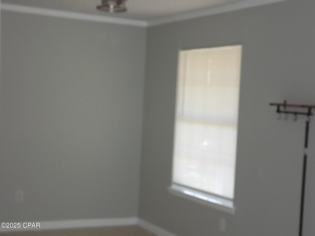 Building Photo - 2712 Oak Hammock Dr
