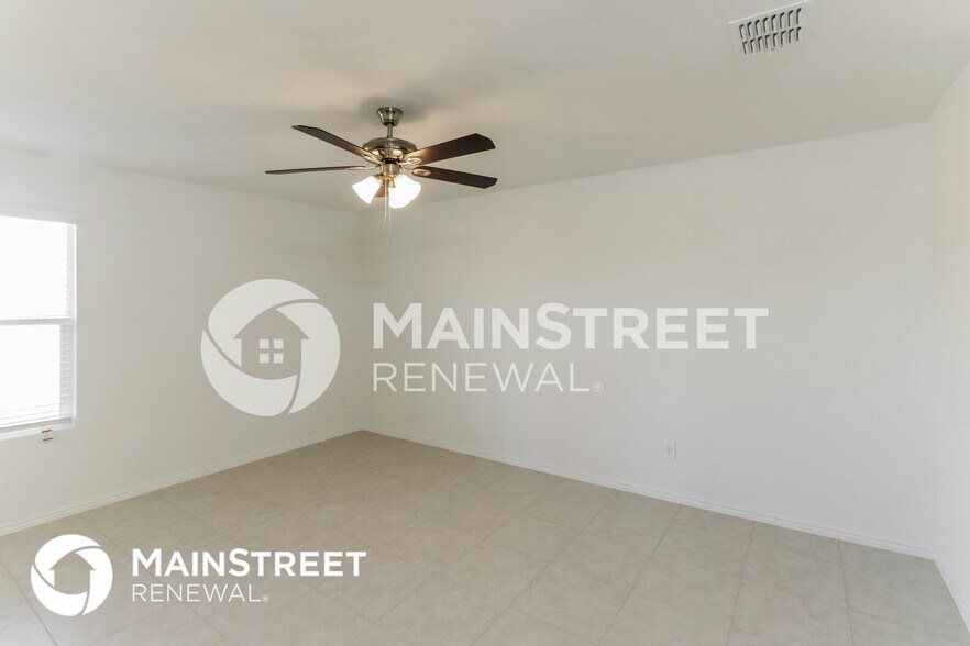 Building Photo - 3101 Helix Bay Dr