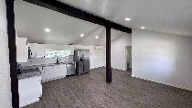 Building Photo - 110 Rabe Rd