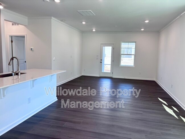 Building Photo - 400 Red Mangrove Dr