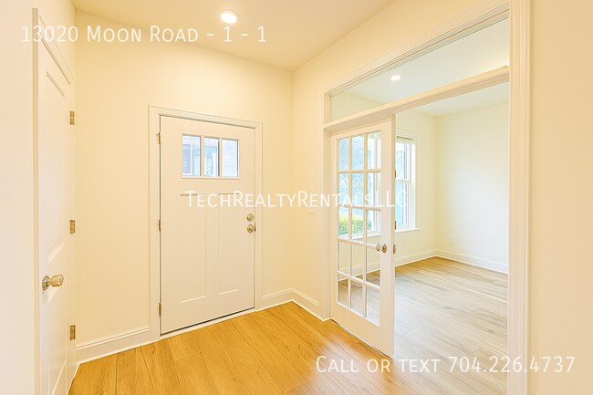 Building Photo - 13020 Moon Rd