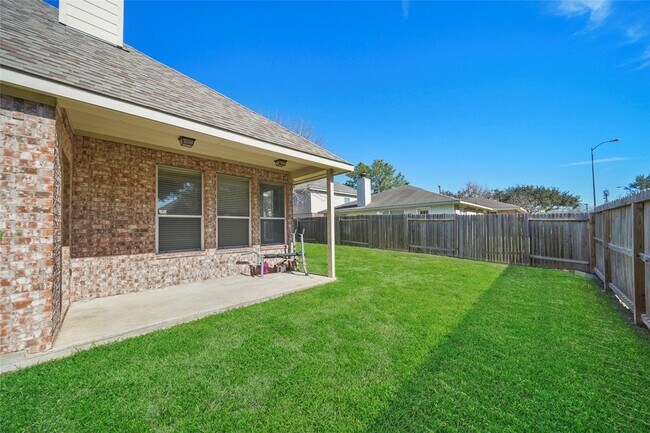 Building Photo - 5602 Beaver Pass Ln