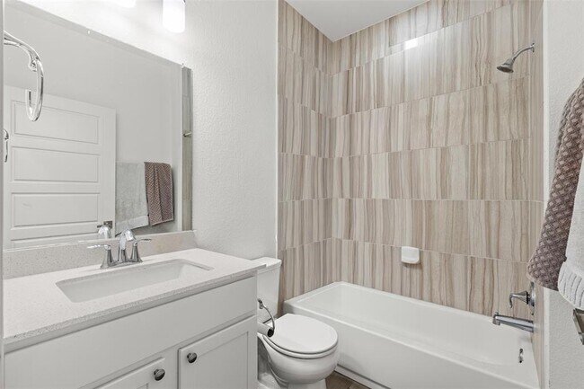 Building Photo - 9107 Moonstone Dr