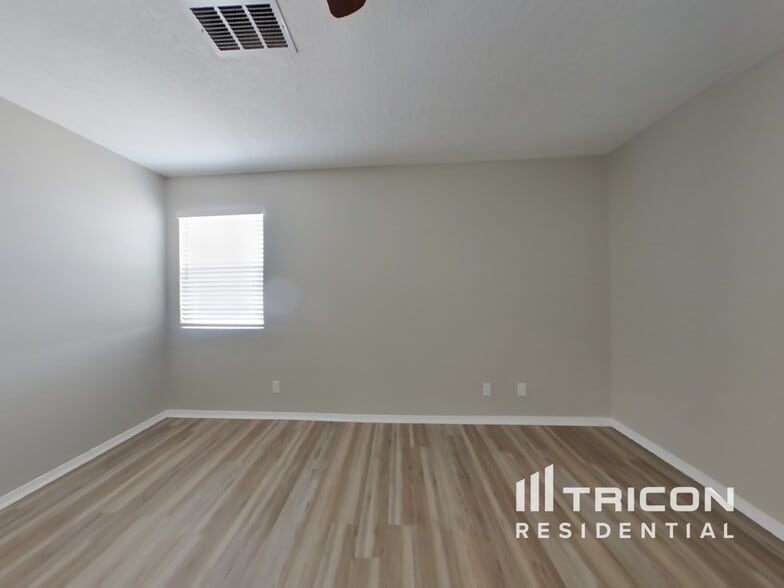 Building Photo - 540 Sedona Meadows Dr NE