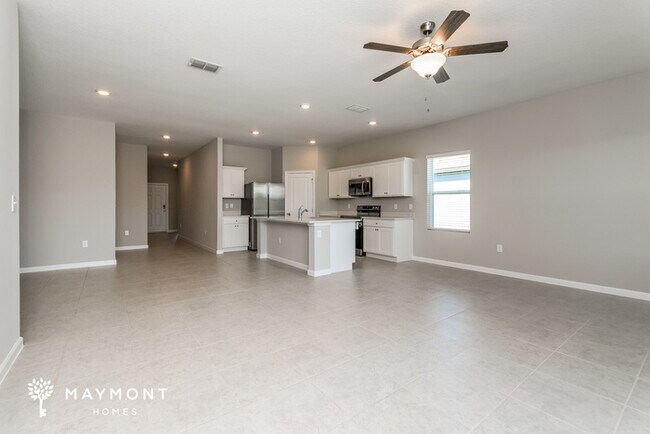 Building Photo - 329 Kenilworth Dr