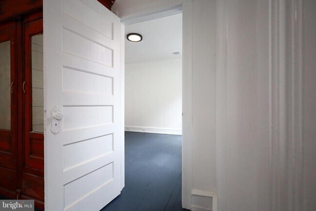 Building Photo - 5321 Baltimore Ave