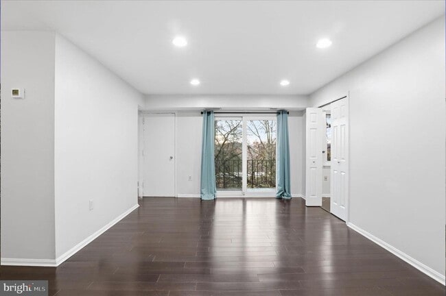 Building Photo - 440 N Armistead St