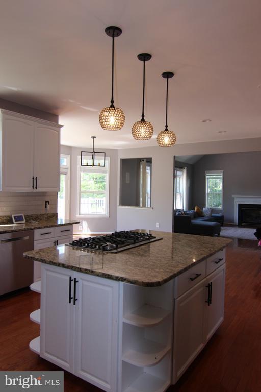 Building Photo - 25783 Fenian Ct