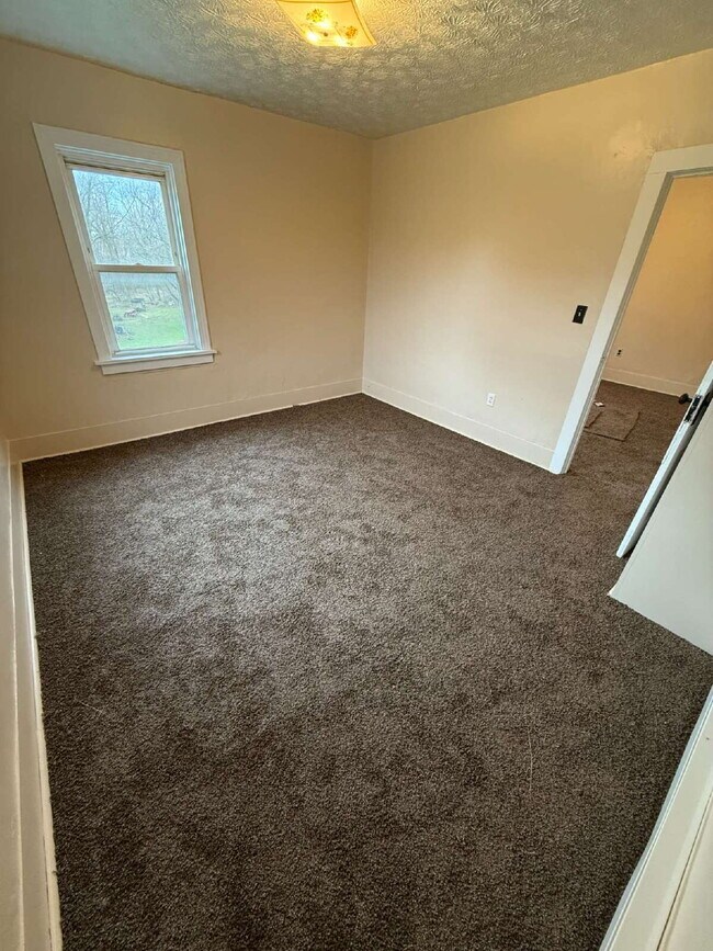 Building Photo - 1 Bedroom Apartment in Piffard – Available Immediately