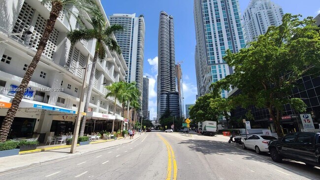 Building Photo - 1250 S Miami Ave
