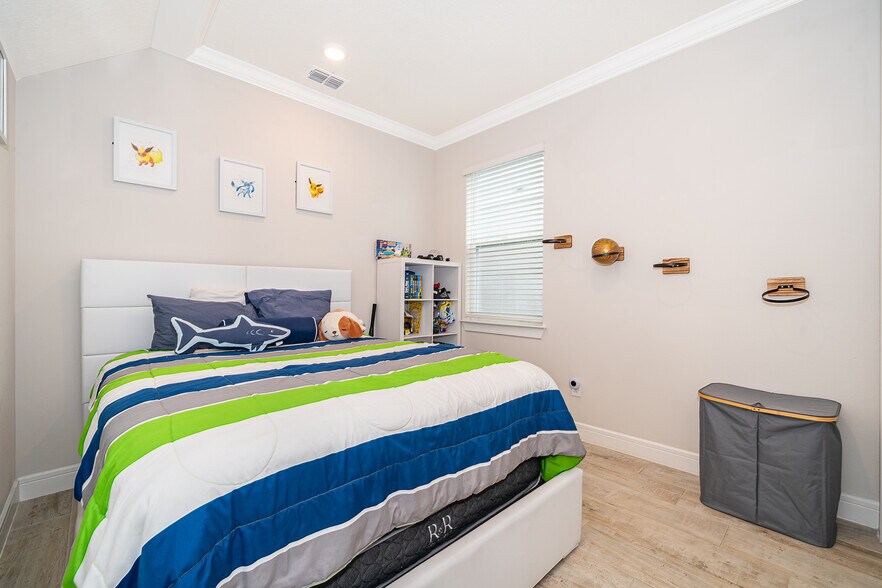 Building Photo - 10364 Shive Island Ct