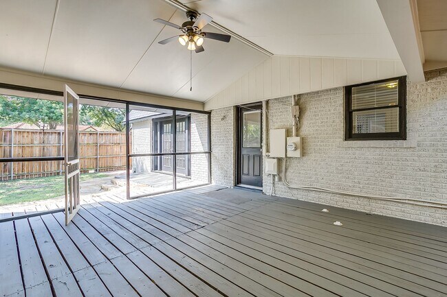 Building Photo - 3257 Greene Ave