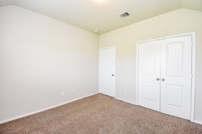 Building Photo - 13906 Manobrook Ct