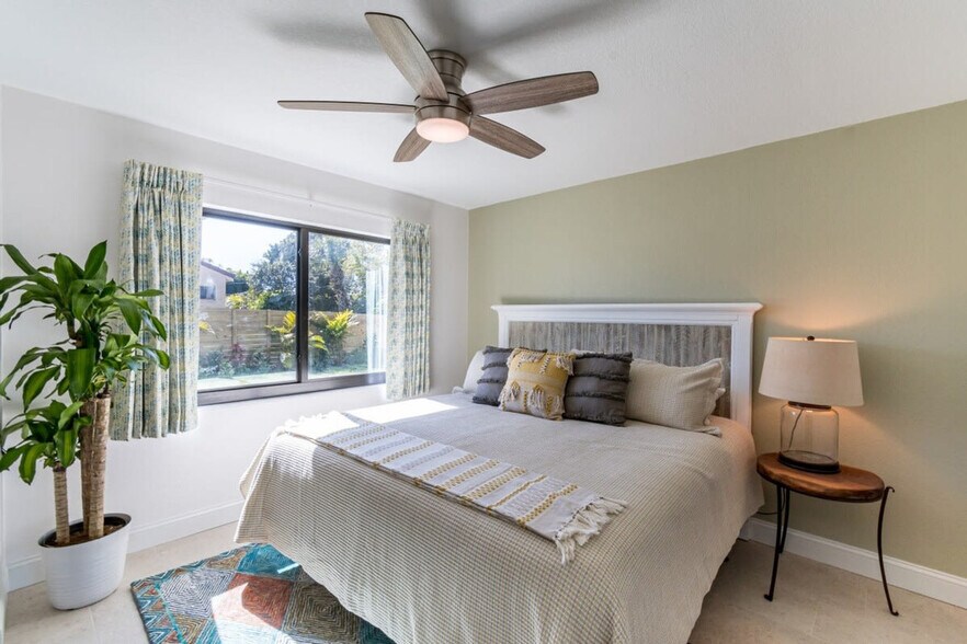 Building Photo - 400 S Atlantic Ave