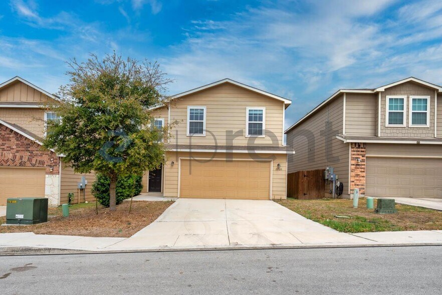 Building Photo - 11709 Silver Sky