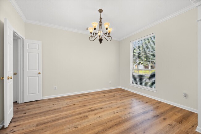 Building Photo - 25830 Clear Springs Way