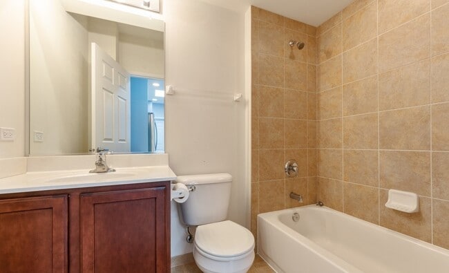 Building Photo - 3501 Wellington Ct