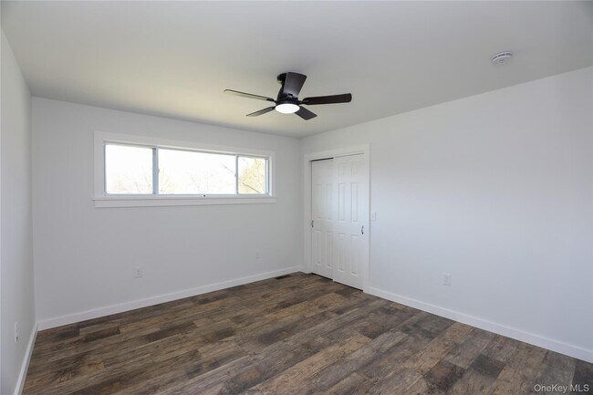 Building Photo - 111 Zandhoek Rd