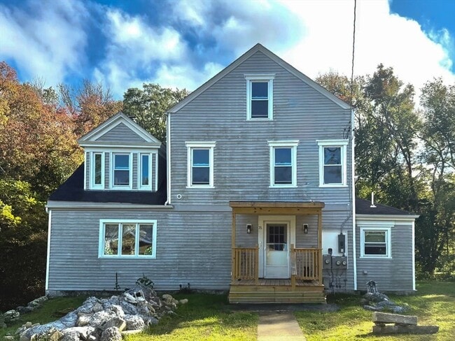 Primary Photo - 76 Slades Corner Rd