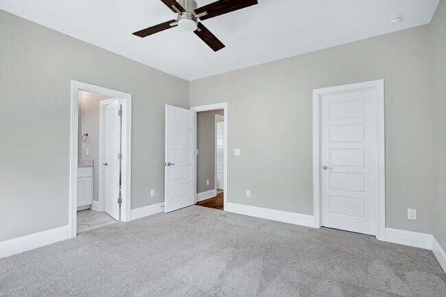 Building Photo - 4909 Madone Dr