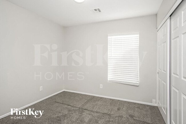 Building Photo - 1144 Paradise Vista Dr