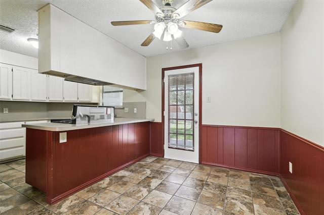 Building Photo - 8212 Lara Ln