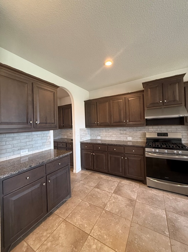 Building Photo - 7300 La Escolara Ranch Rd