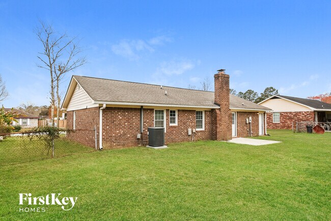 Building Photo - 7720 Quest Dr