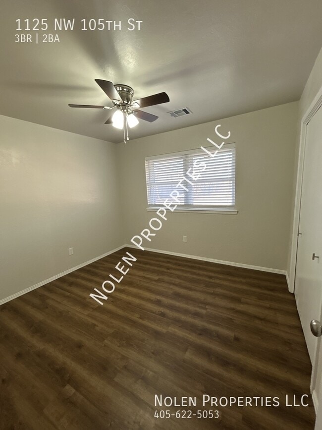 Building Photo - 1125 NW 105th St