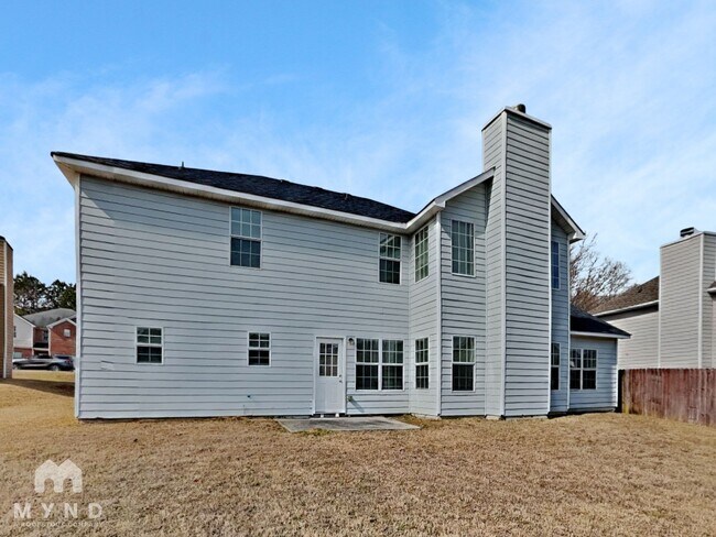 Building Photo - 3302 Summer Brooke Ln