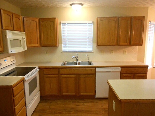 Building Photo - 4436 Edgarton Dr