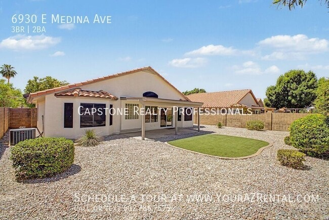 Building Photo - 6930 E Medina Ave