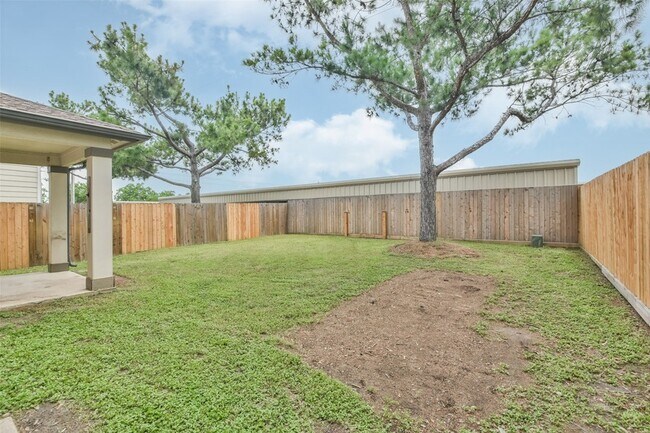 Building Photo - 7934 Blue Wahoo Ln