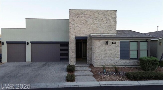 Building Photo - 9239 Beltana Ct