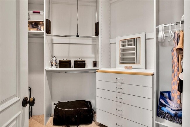 Building Photo - 48385 Vista Calico