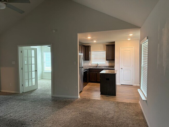Building Photo - 4247 Possumhaw Dr