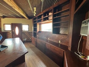 Building Photo - 6759 TX-105