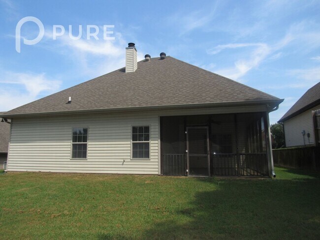 Building Photo - 2021 Hidden Forest Ln