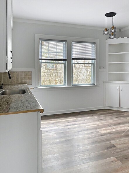 Building Photo - 3265 E Overlook Rd