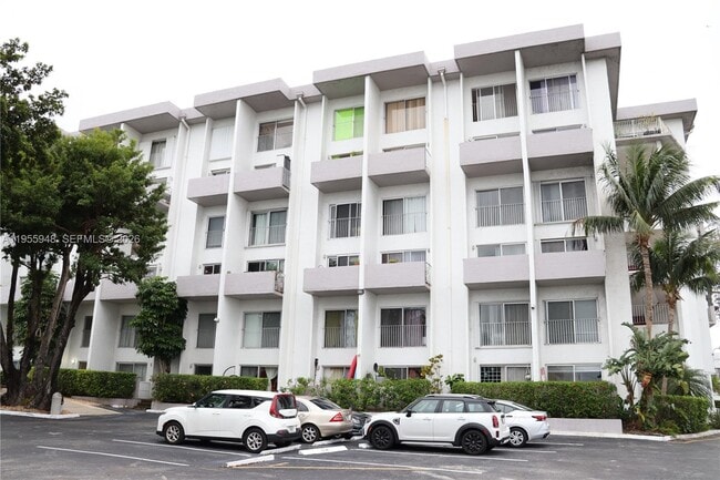 Building Photo - 7801 NE 4th Ct