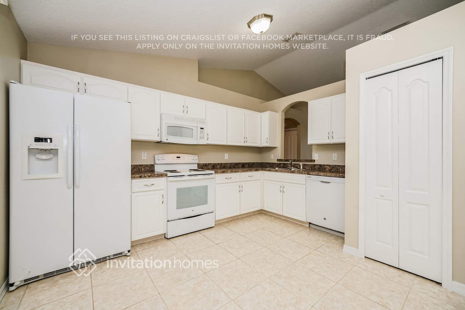 Building Photo - 1706 Palm Rd