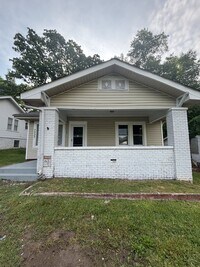 Building Photo - 7337 Queenstown Ave