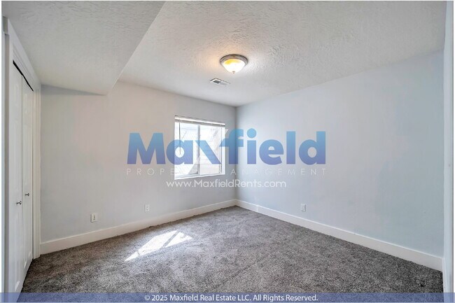 Building Photo - Saratoga Springs - Harvest Hills - 5 Bedroom 3 Bath - Pet Friendly