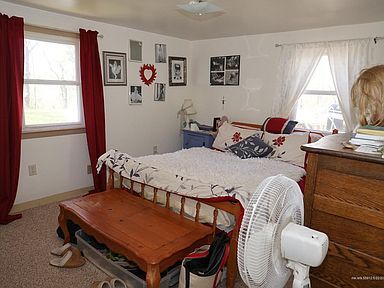 Main bedroom - 149 Old Bath Rd