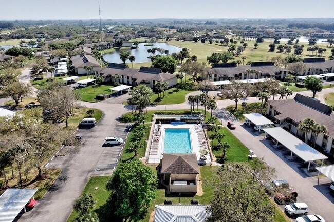 Building Photo - 33 Plantation Dr
