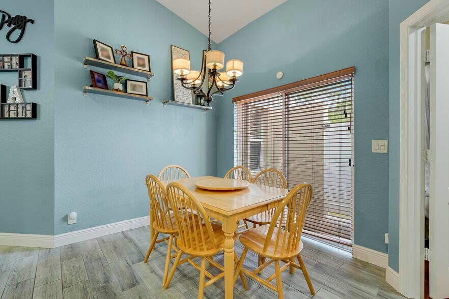 Building Photo - 5959 Durango Dr