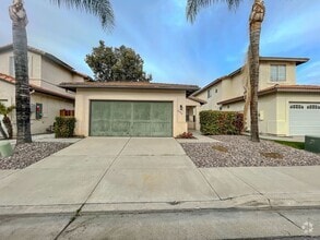 Building Photo - Charming & Updated Single-Story Home in Te...