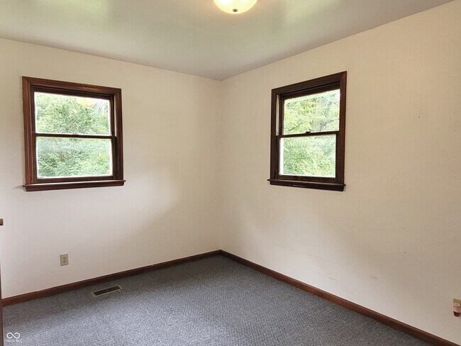 Building Photo - 732 Upper Schooner Rd
