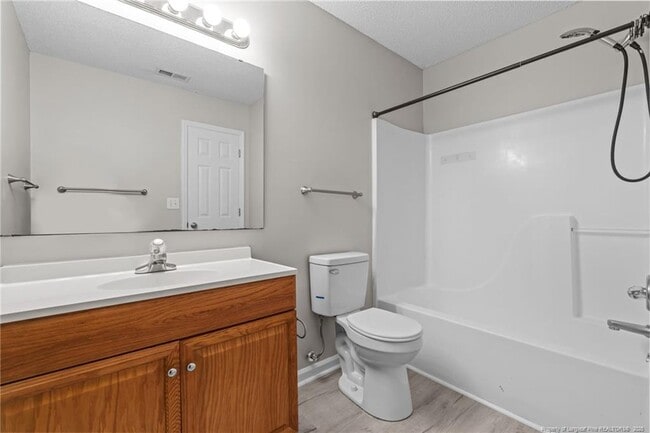 Building Photo - 82 Stonecliff Ln