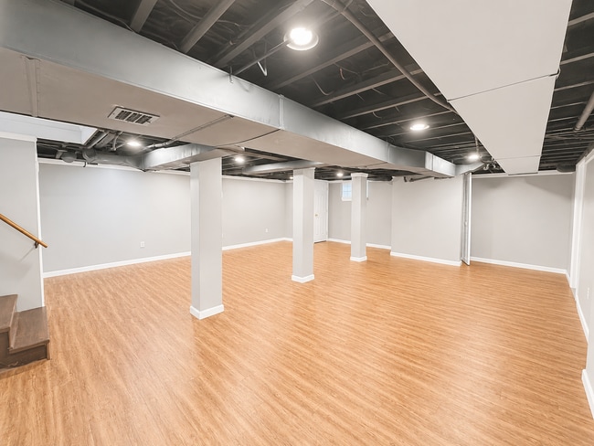 Building Photo - 414 Cornell Pl